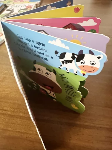 Szimba a tanyára látogat